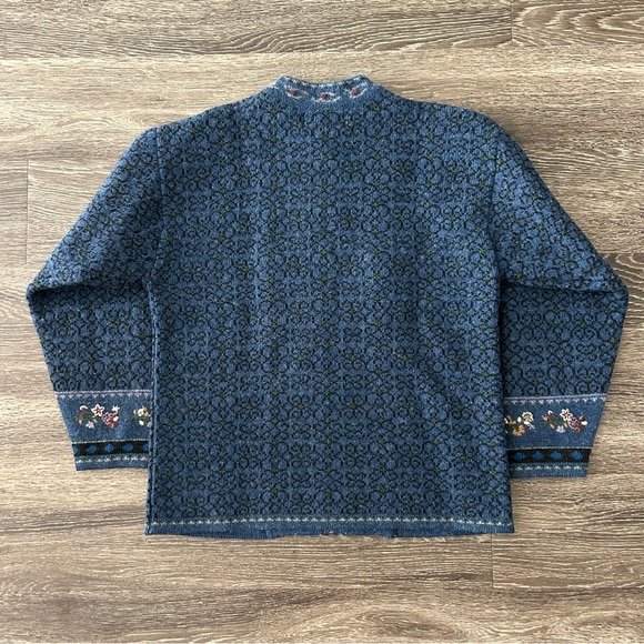VTG Newton Trading Co 100% Wool Shetland Cardigan Sweater S Floral Embroidered - Picture 5 of 11